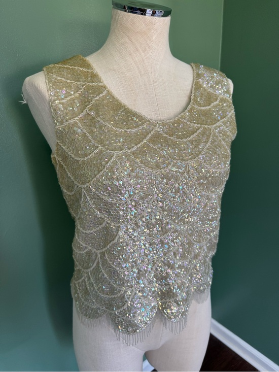 Tops - Vintage Sleeveless Sequin Scallop Top - Light Seafoam Green